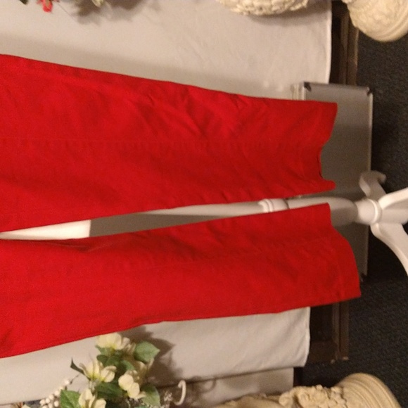 women's  style and Co cute red pants - Picture 4 of 8